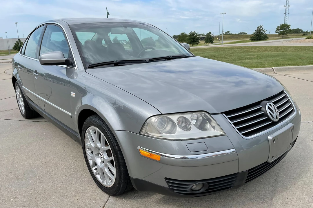 2003 Volkswagen Passat - Image 8 of 31