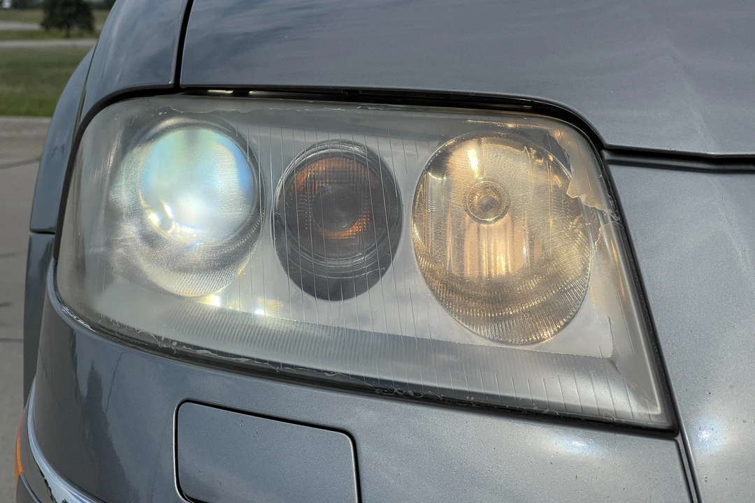 2003 Volkswagen Passat - Image 9 of 31