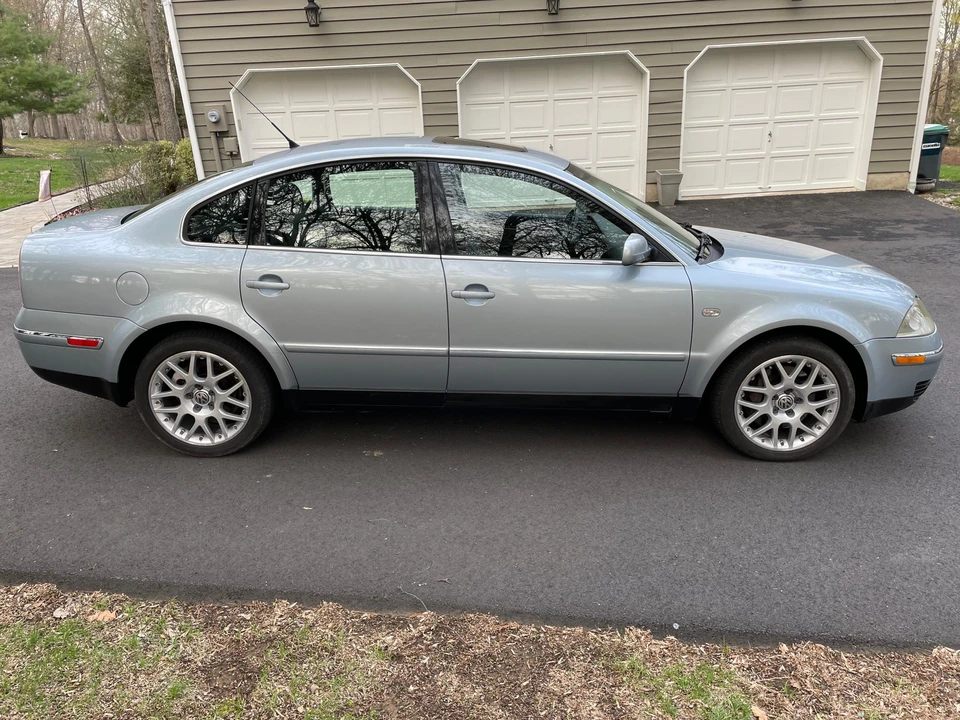 2003 Volkswagen Passat - Image 19 of 31