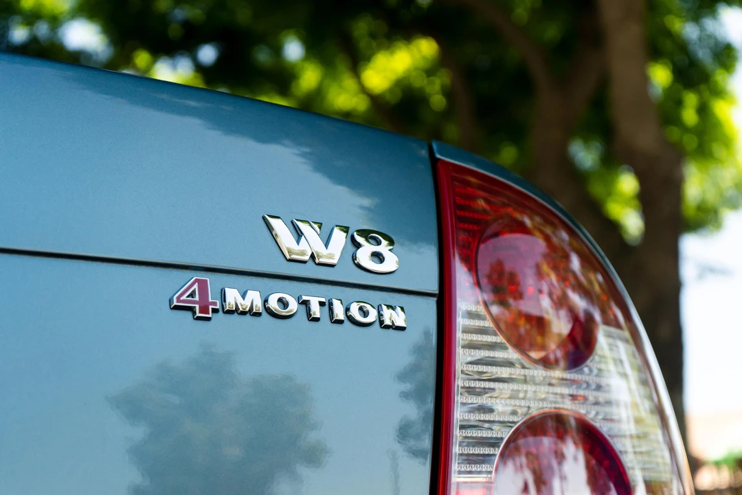 2003 Volkswagen Passat - Image 23 of 31