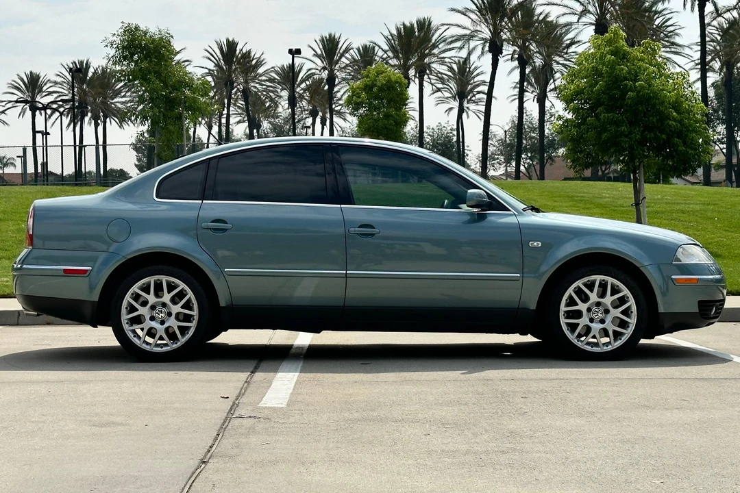 2003 Volkswagen Passat - Image 3 of 31