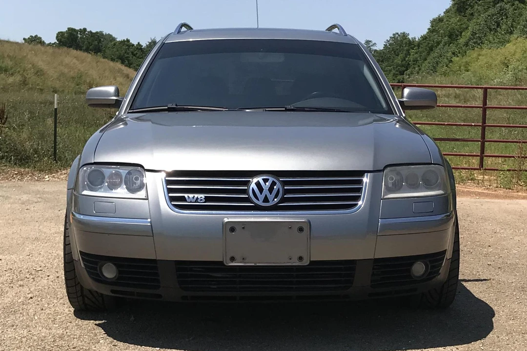2003 Volkswagen Passat - Image 2 of 31