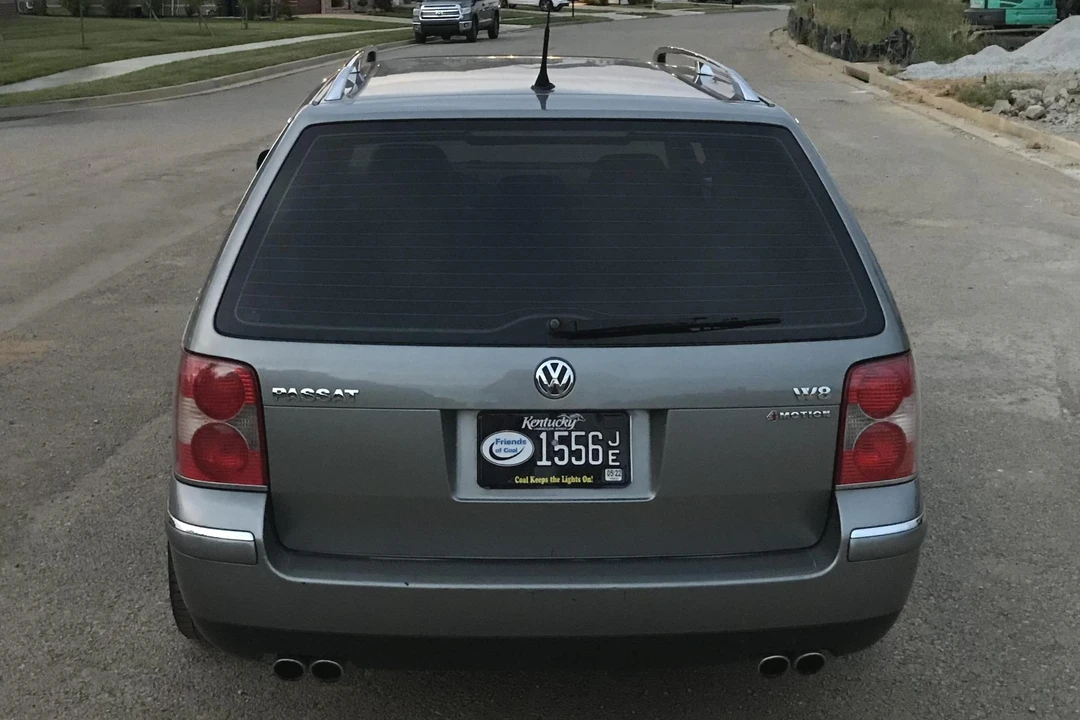 2003 Volkswagen Passat - Image 5 of 31