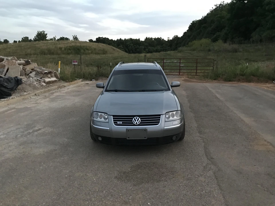 2003 Volkswagen Passat - Image 29 of 31