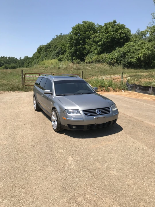 2003 Volkswagen Passat - Image 28 of 31