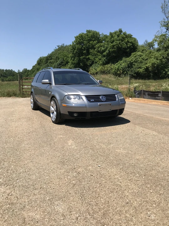 2003 Volkswagen Passat - Image 27 of 31