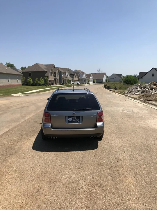 2003 Volkswagen Passat - Image 19 of 31
