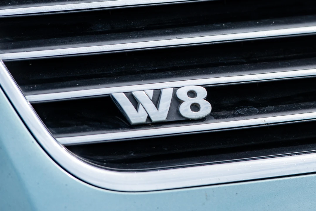 2003 Volkswagen Passat - Image 13 of 31