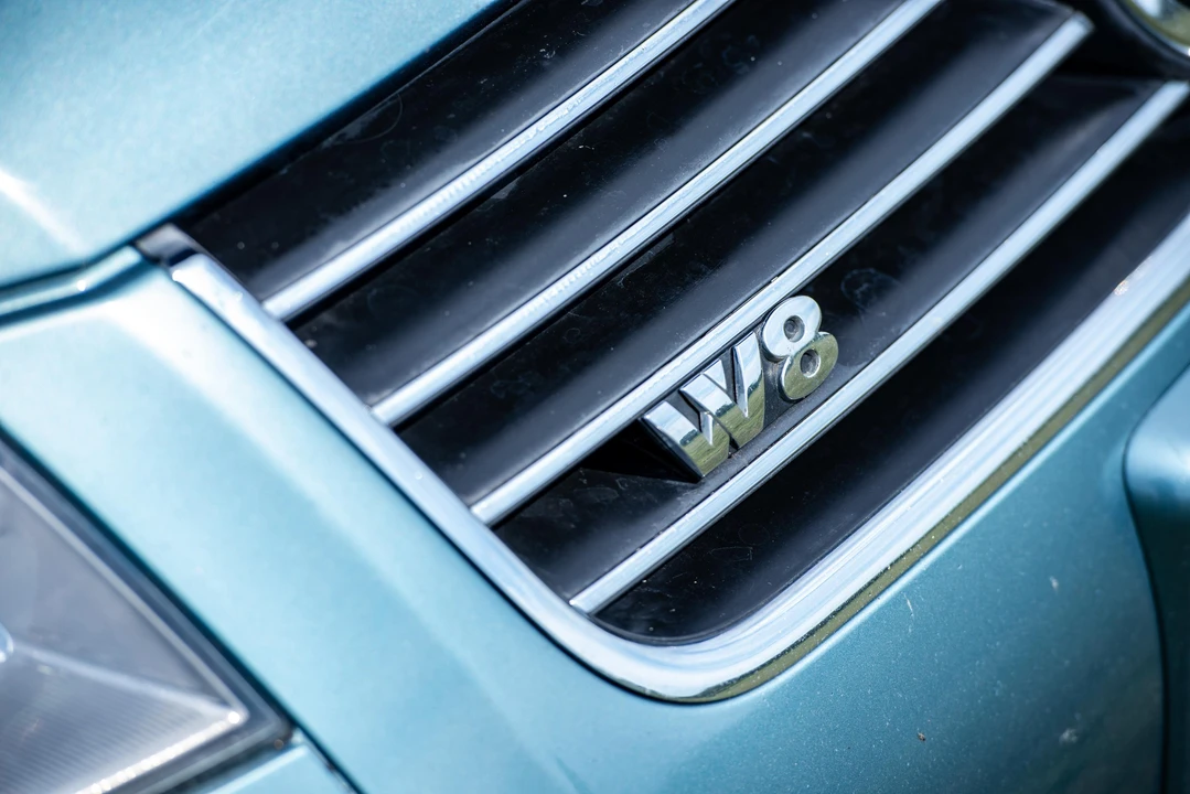 2003 Volkswagen Passat - Image 12 of 31