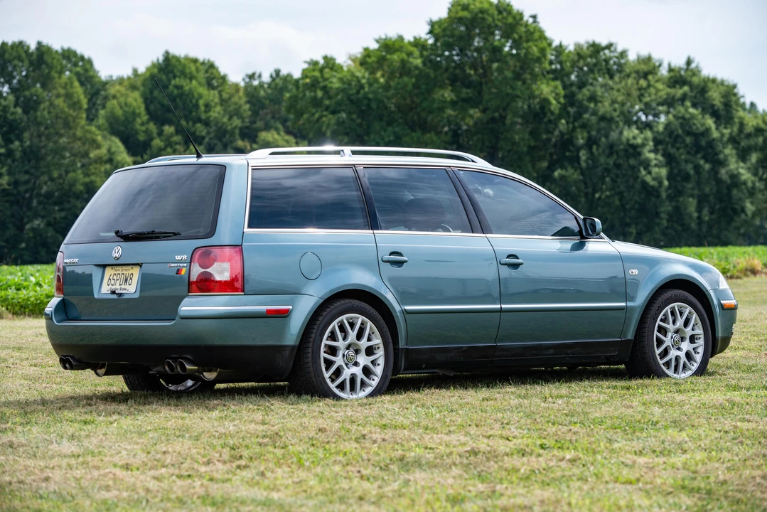 2003 Volkswagen Passat - Image 7 of 31