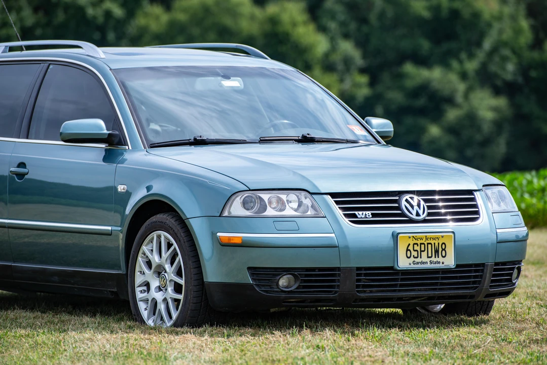2003 Volkswagen Passat - Image 9 of 31