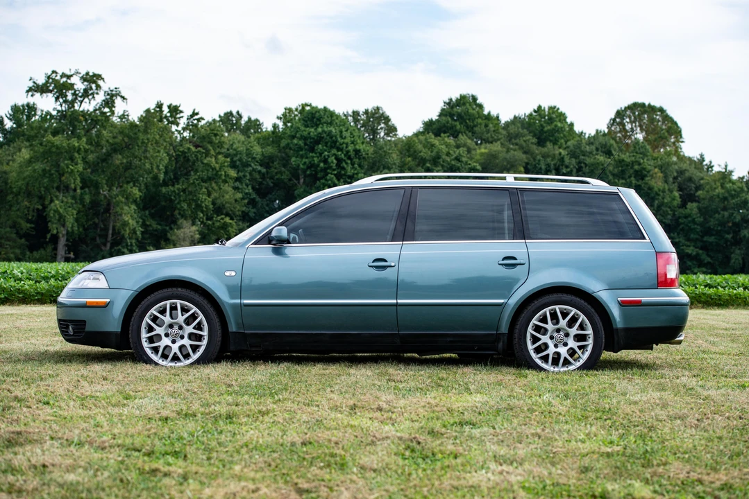 2003 Volkswagen Passat - Image 6 of 31