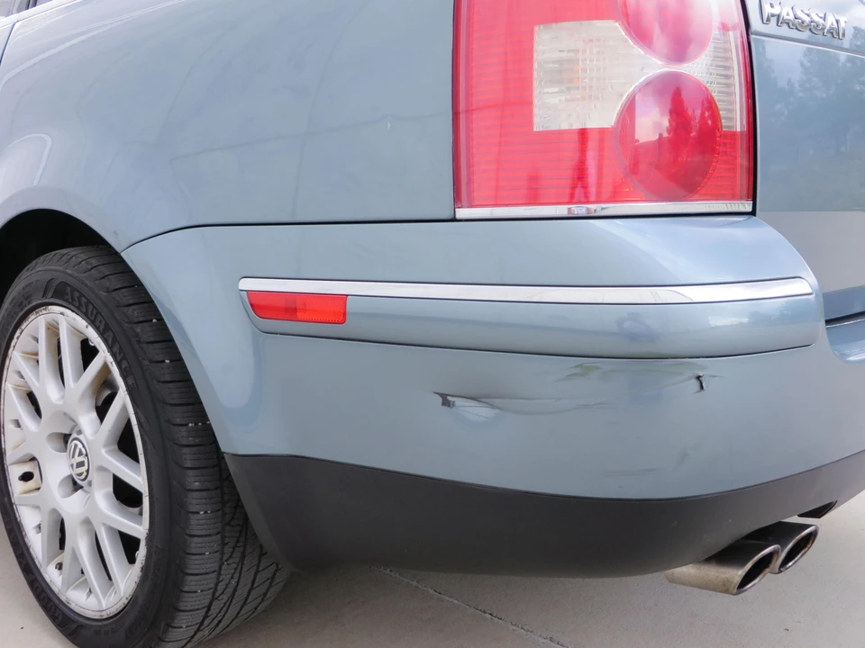 2003 Volkswagen Passat - Image 16 of 31