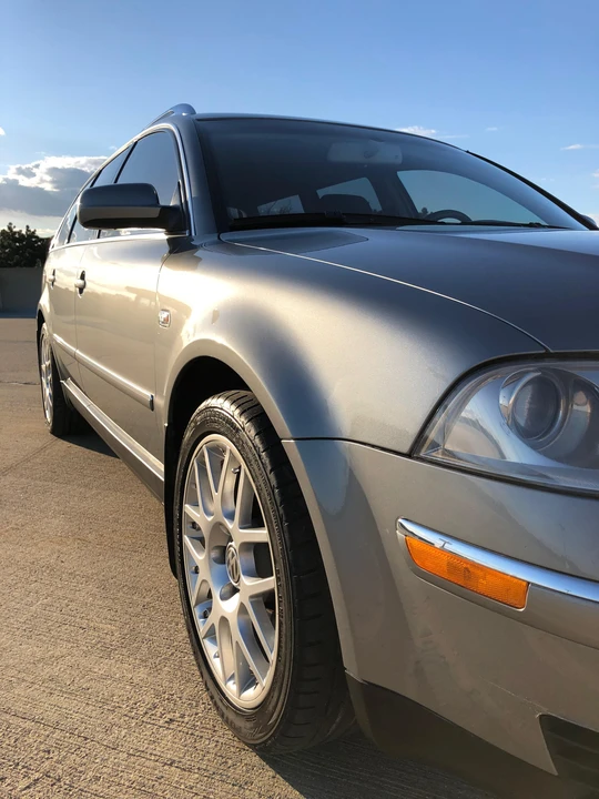 2003 Volkswagen Passat - Image 24 of 31