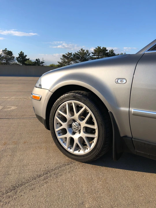 2003 Volkswagen Passat - Image 29 of 31
