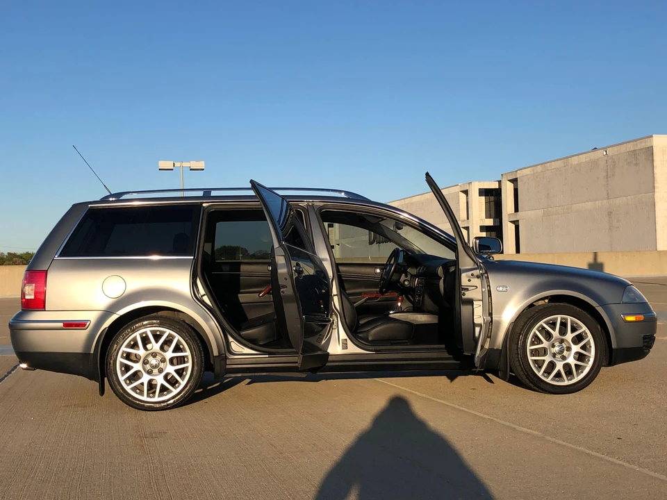2003 Volkswagen Passat - Image 21 of 31