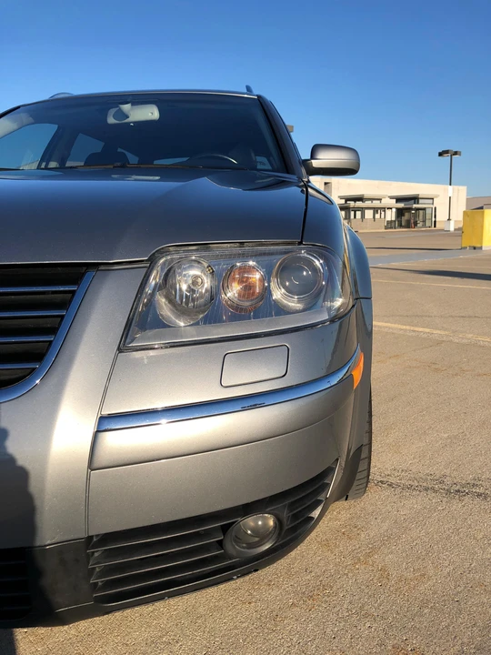 2003 Volkswagen Passat - Image 26 of 31