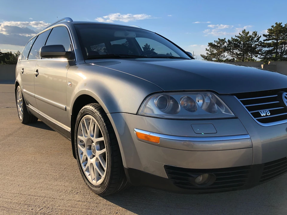 2003 Volkswagen Passat - Image 23 of 31