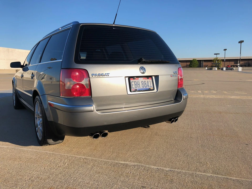 2003 Volkswagen Passat - Image 15 of 31