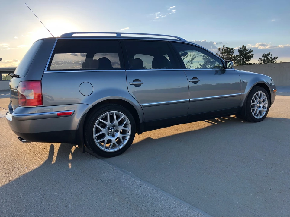 2003 Volkswagen Passat - Image 18 of 31