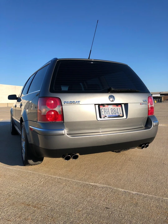 2003 Volkswagen Passat - Image 16 of 31