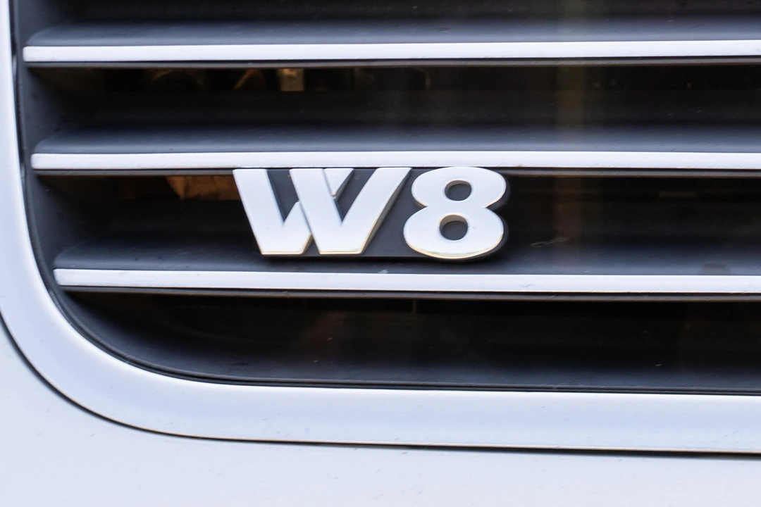 2003 Volkswagen Passat - Image 18 of 31