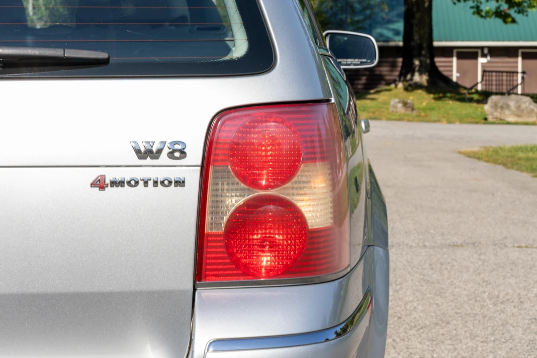 2003 Volkswagen Passat - Image 28 of 31
