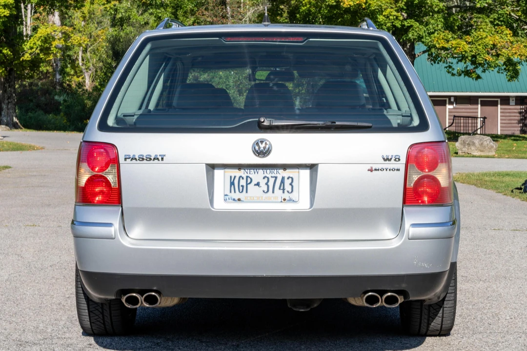 2003 Volkswagen Passat - Image 5 of 31