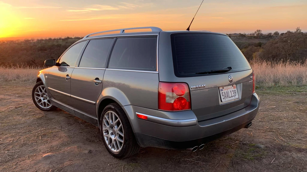 2003 Volkswagen Passat - Image 3 of 4
