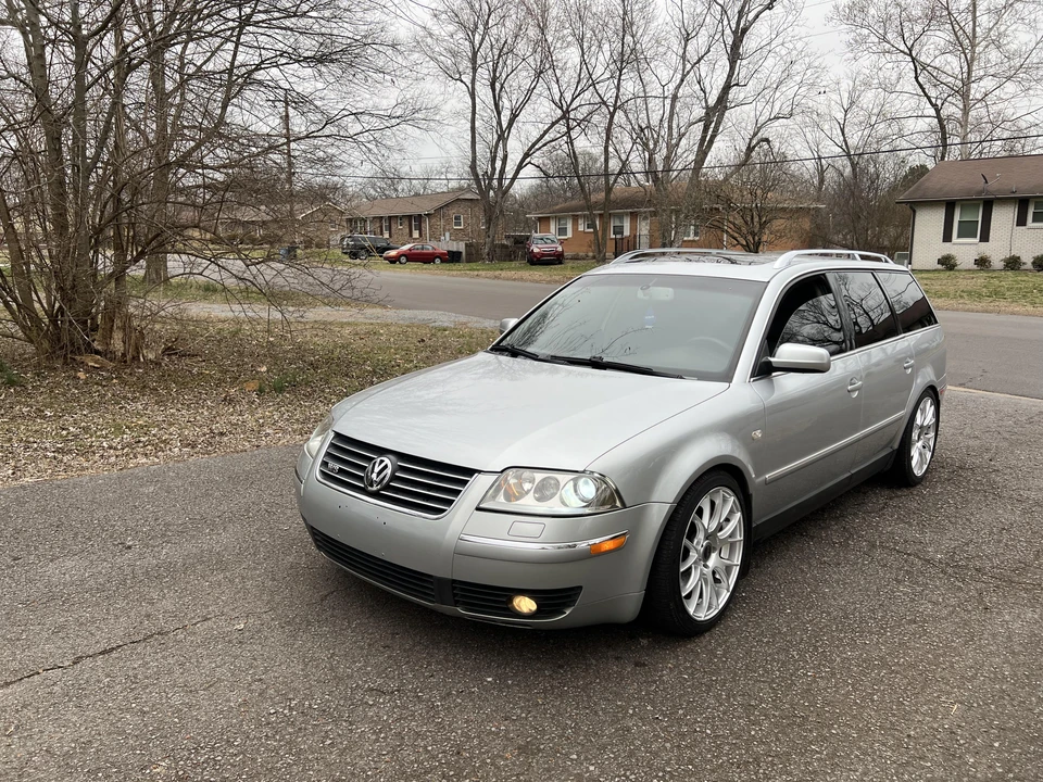 2003 Volkswagen Passat - Image 10 of 31
