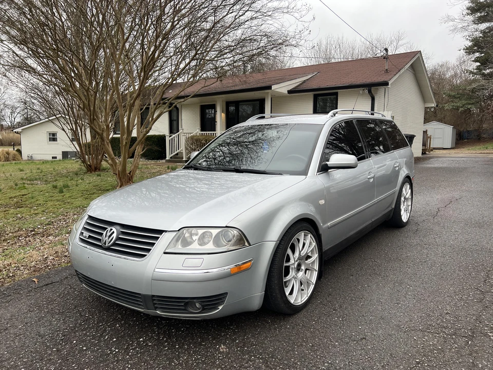 2003 Volkswagen Passat - Image 9 of 31