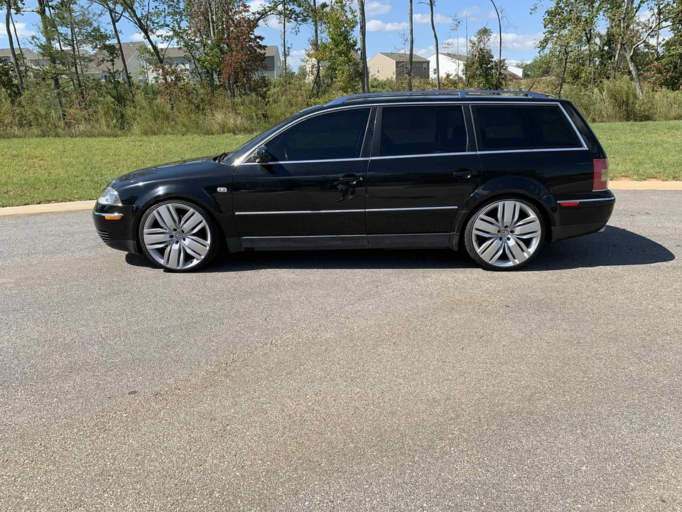 2003 Volkswagen Passat - Image 8 of 31