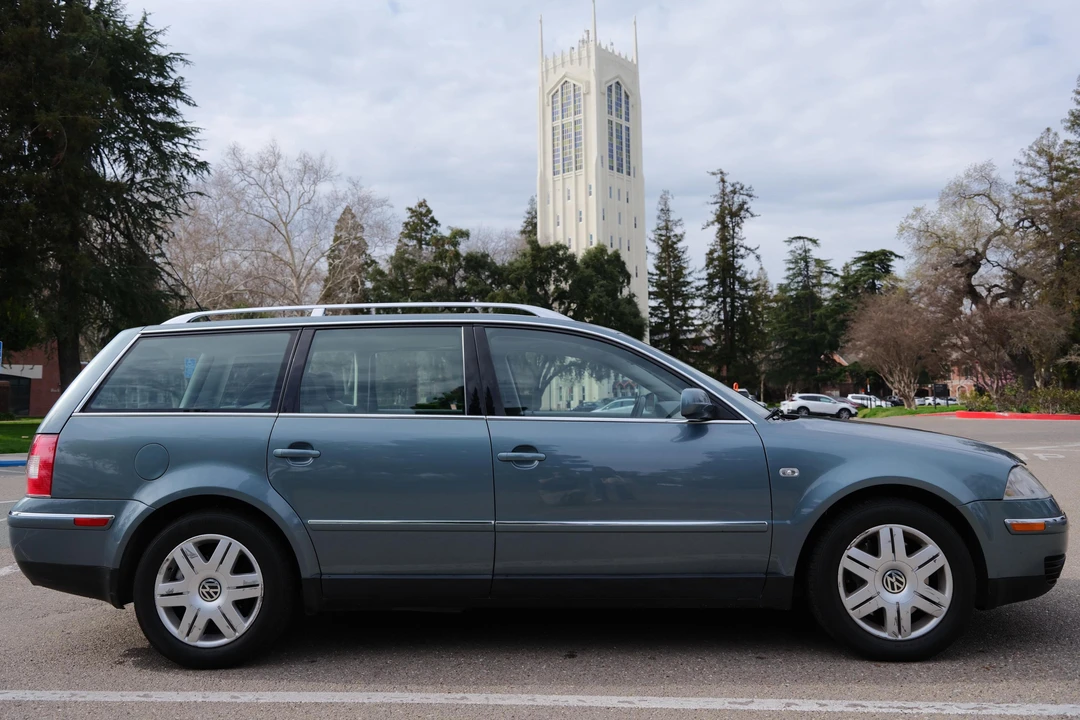 2003 Volkswagen Passat - Image 3 of 21