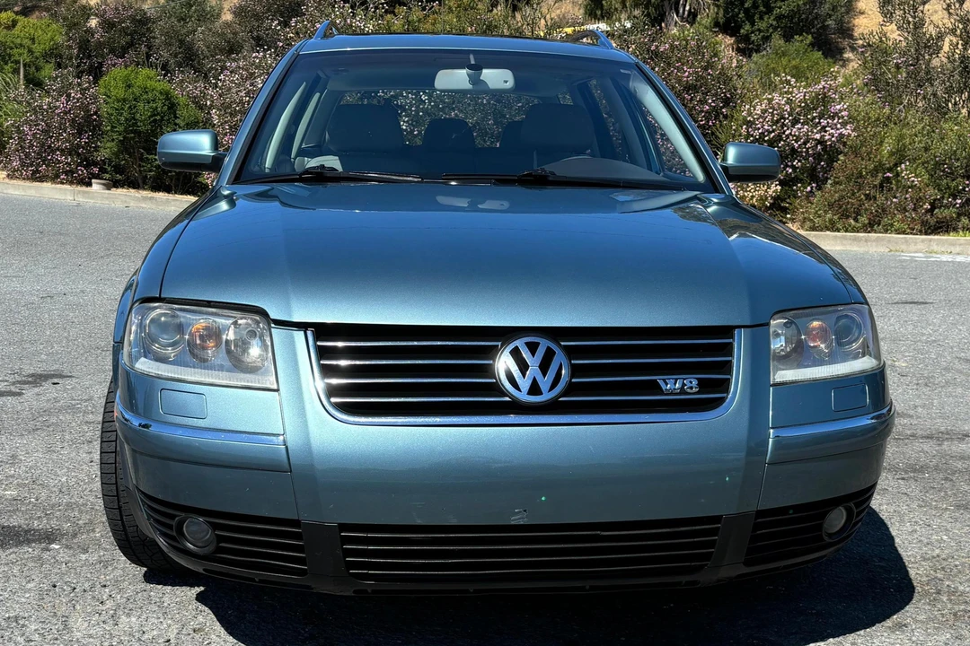 2003 Volkswagen Passat - Image 2 of 31