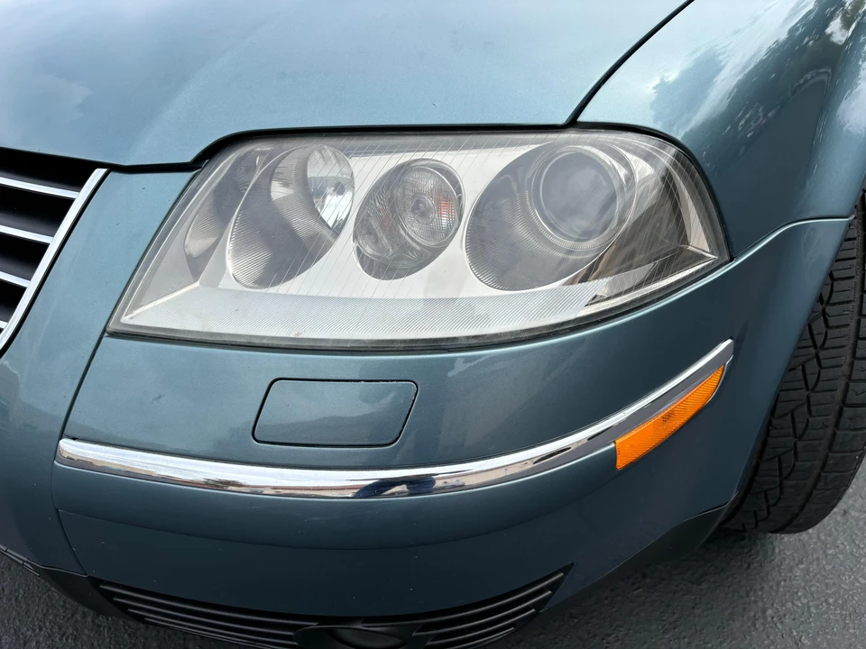 2003 Volkswagen Passat - Image 18 of 31