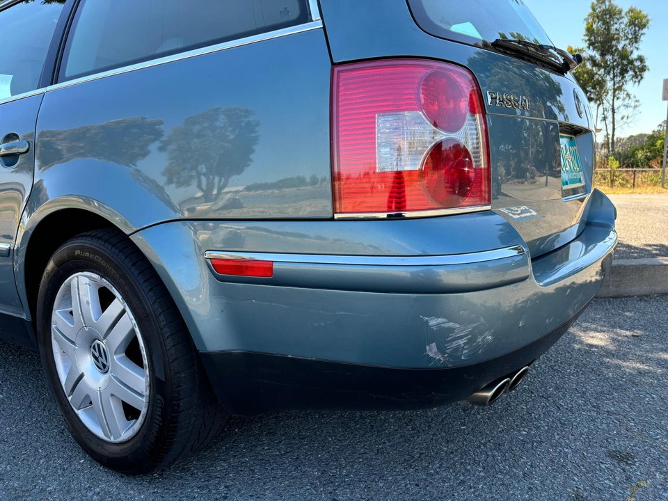2003 Volkswagen Passat - Image 24 of 31