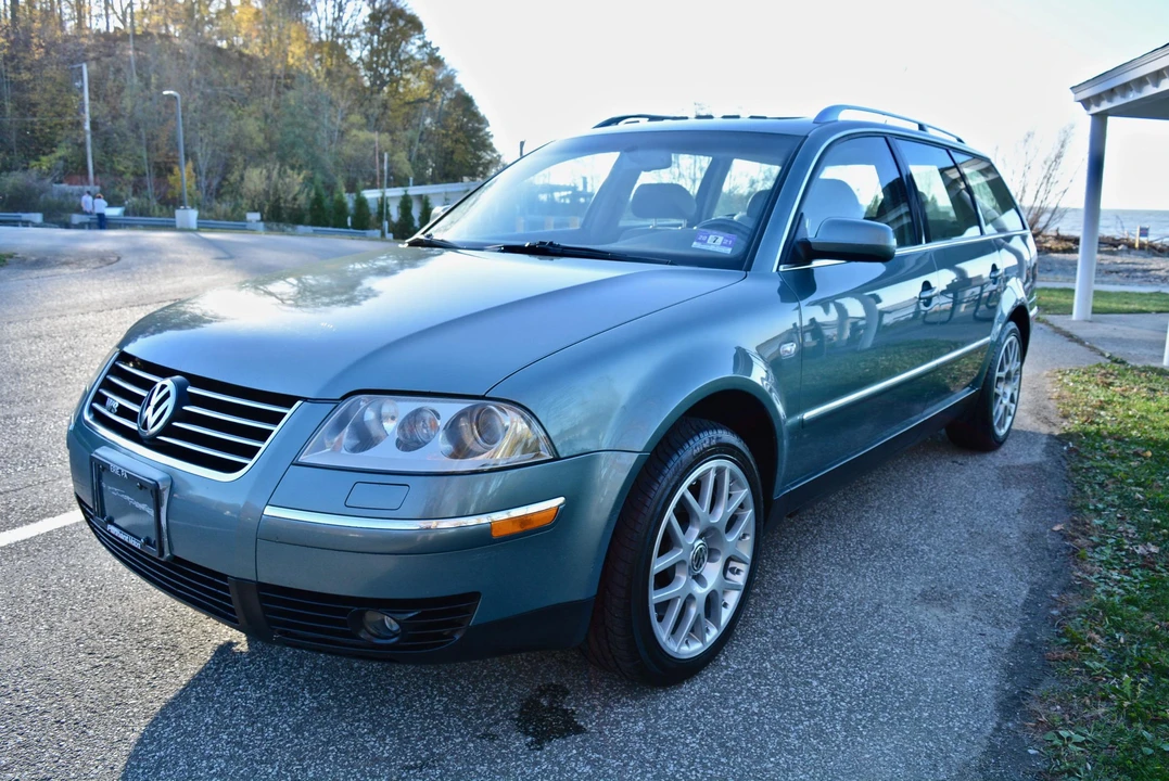 2003 Volkswagen Passat - Image 2 of 31