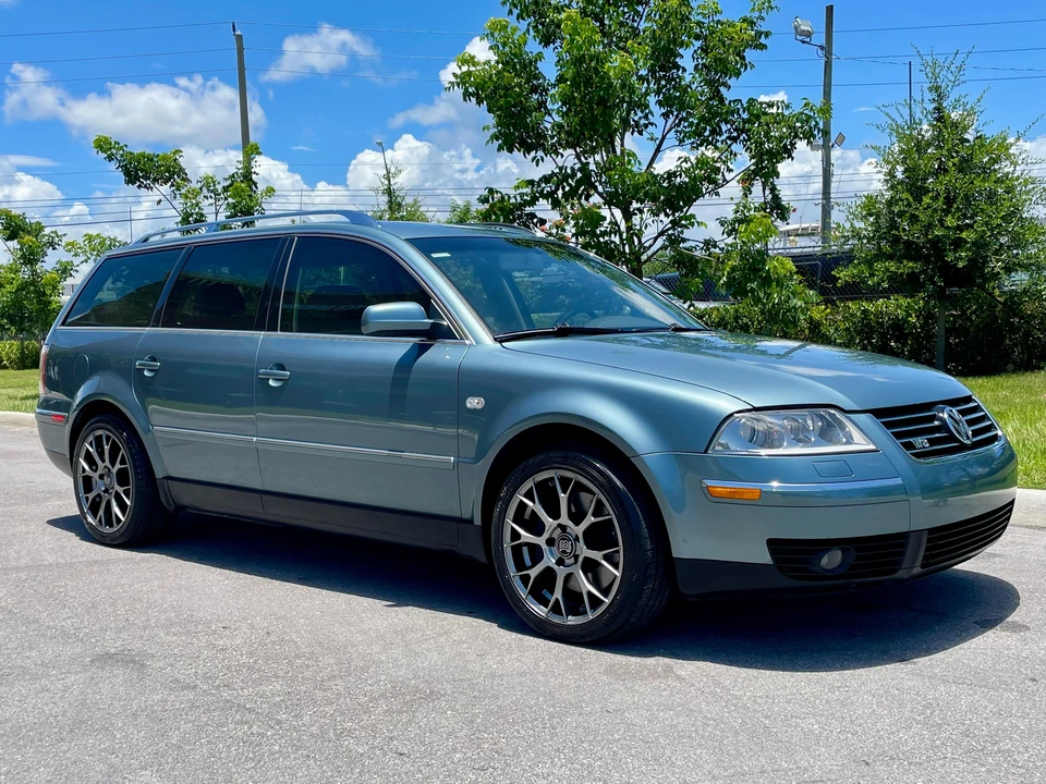 2003 Volkswagen Passat - Image 14 of 31