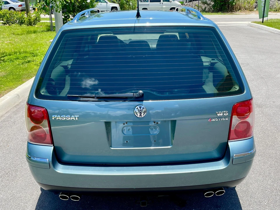 2003 Volkswagen Passat - Image 11 of 31
