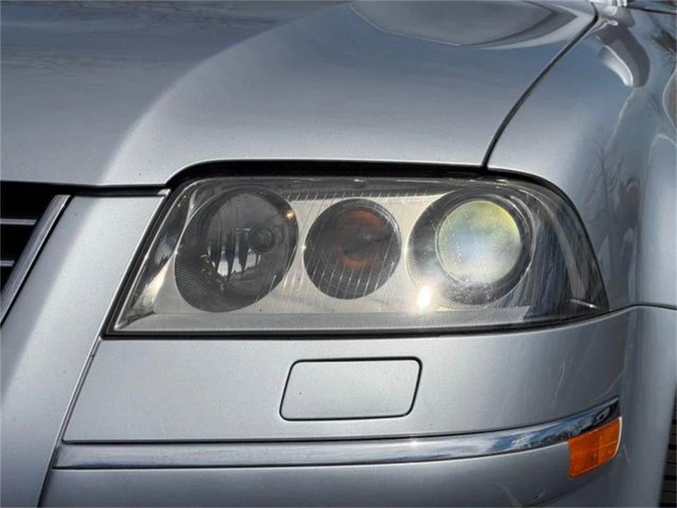 2003 Volkswagen Passat - Image 17 of 31