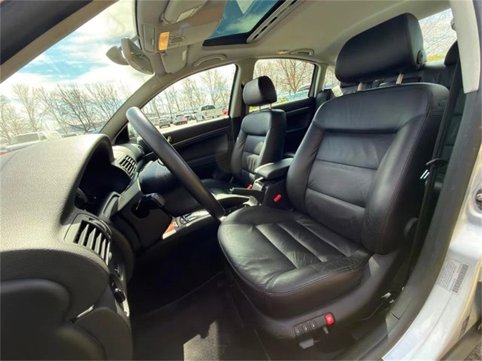 2003 Volkswagen Passat - Image 29 of 31