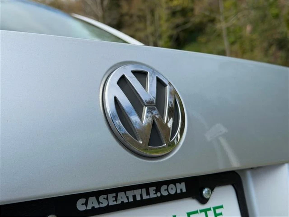 2003 Volkswagen Passat - Image 22 of 31