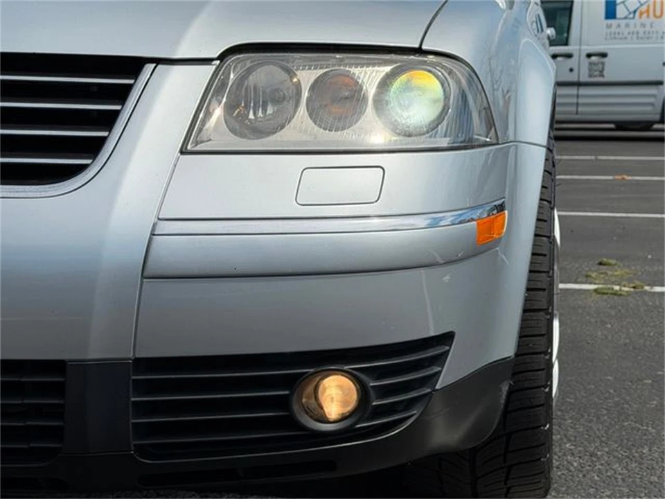 2003 Volkswagen Passat - Image 18 of 31