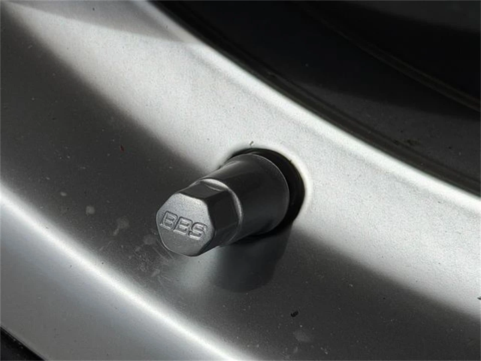 2003 Volkswagen Passat - Image 11 of 31
