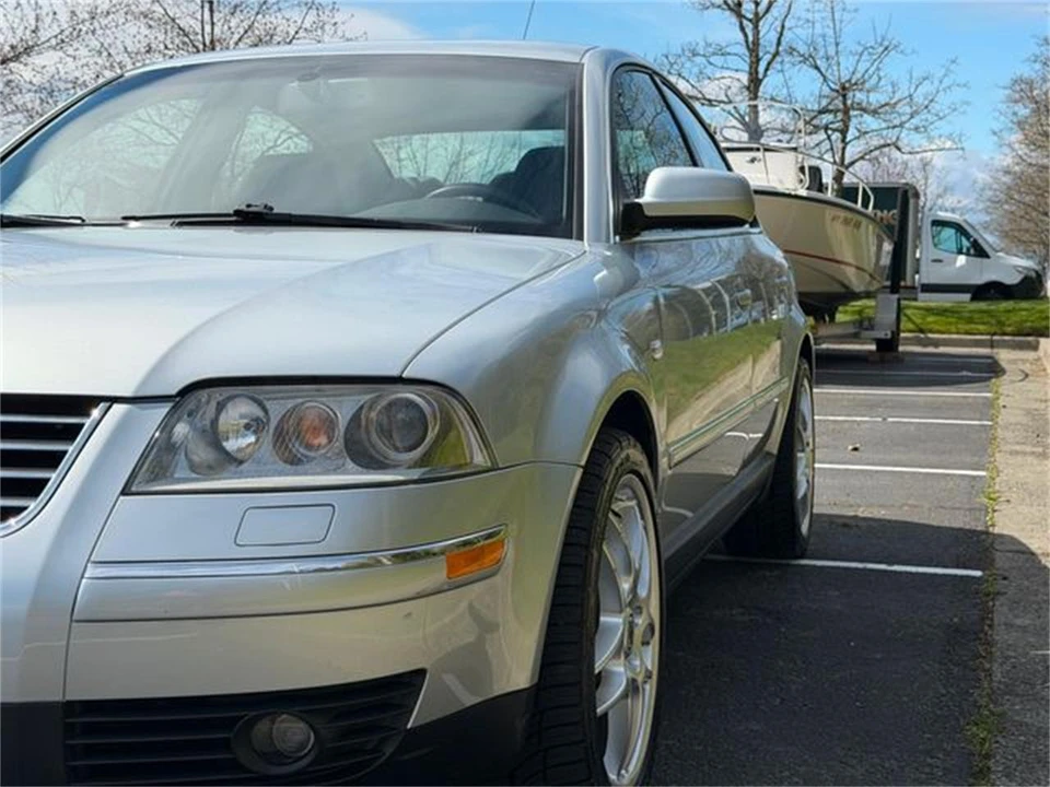 2003 Volkswagen Passat - Image 19 of 31