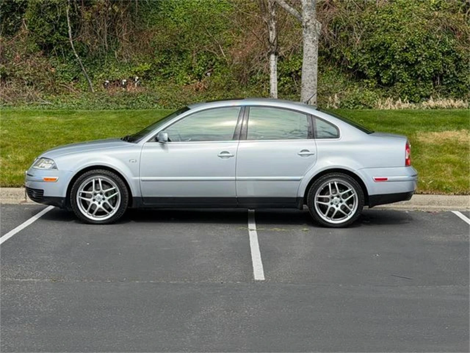 2003 Volkswagen Passat - Image 4 of 31