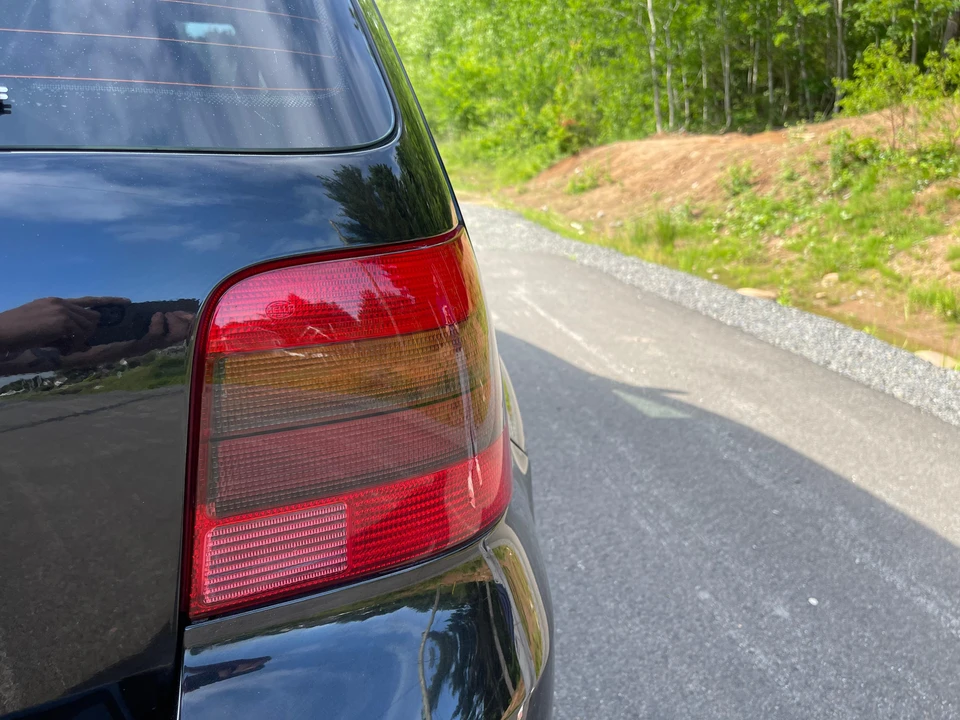 2003 Volkswagen R32 Mk4 - Image 19 of 31