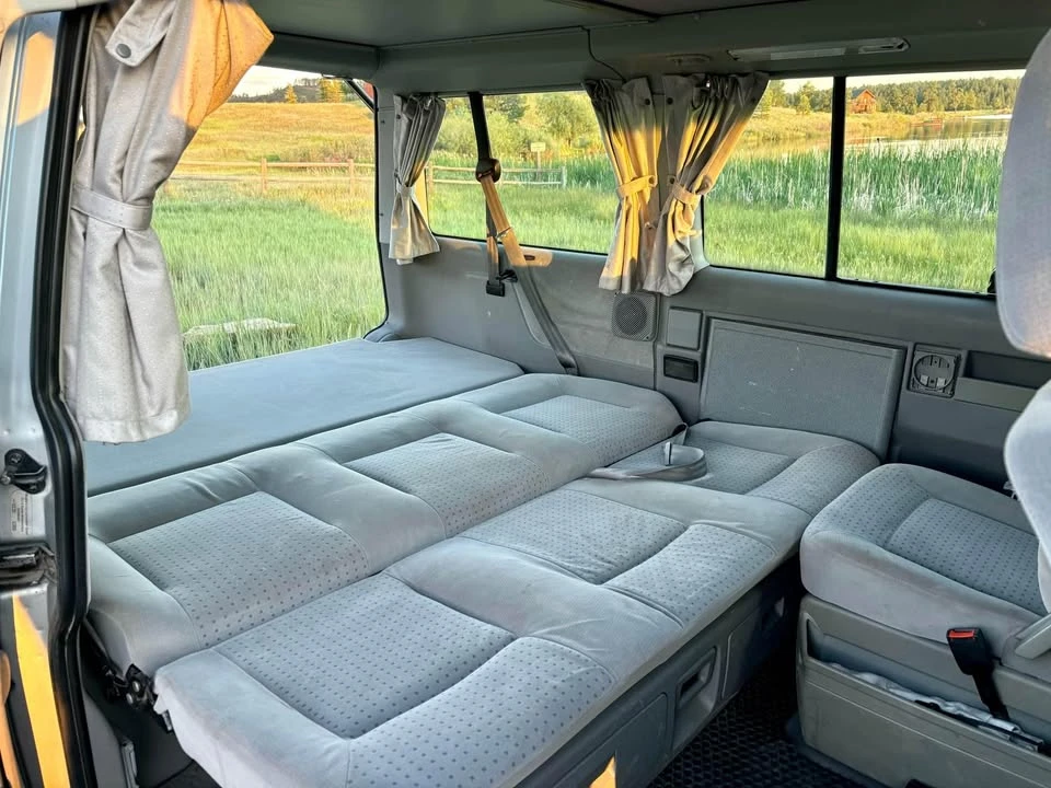 2003 Volkswagen EuroVan - Image 7 of 9