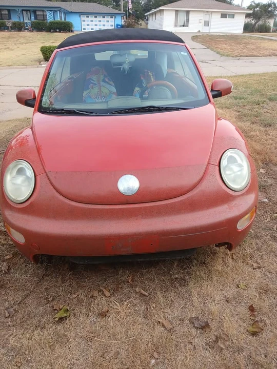 2003 Volkswagen New Beetle - Image 2 of 7