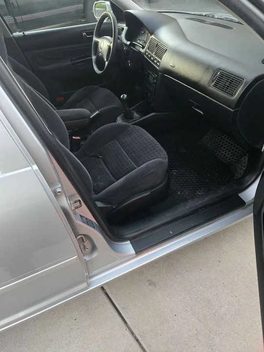 2003 Volkswagen Golf Mk4 - Image 5 of 11
